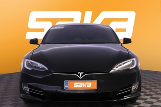 Tesla Model S vaihtoauto