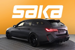 BMW M5 vaihtoauto