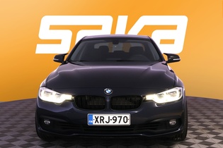 BMW 330 vaihtoauto