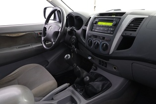 Toyota Hilux vaihtoauto