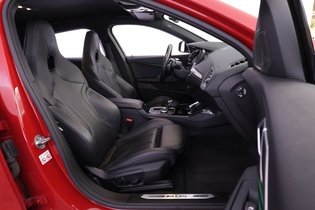 BMW M135i vaihtoauto