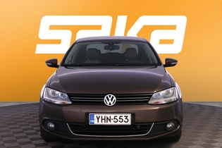 Volkswagen Jetta vaihtoauto