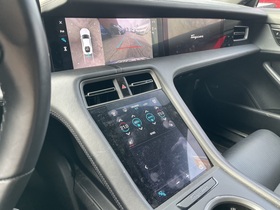 Porsche Taycan vaihtoauto