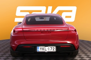 Porsche Taycan vaihtoauto