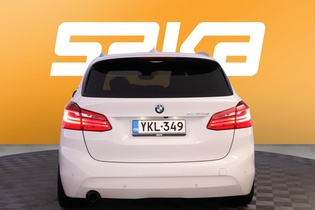 BMW 225 vaihtoauto