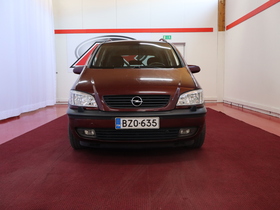 Opel Zafira vaihtoauto