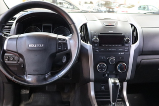 Isuzu D-Max vaihtoauto