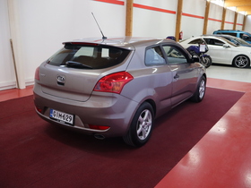 Kia Proceed vaihtoauto