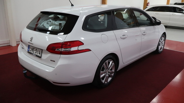 Peugeot 308 vaihtoauto