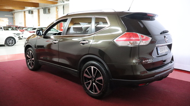 Nissan X-Trail vaihtoauto