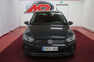 Volkswagen Golf Sportsvan vaihtoauto