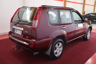 Nissan X-Trail vaihtoauto