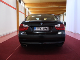 BMW 320 vaihtoauto