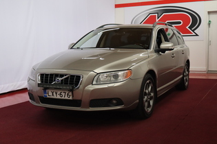 Volvo V70 vaihtoauto