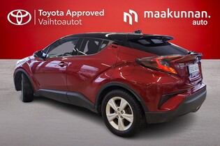 Toyota C-HR vaihtoauto