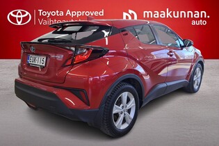 Toyota C-HR vaihtoauto