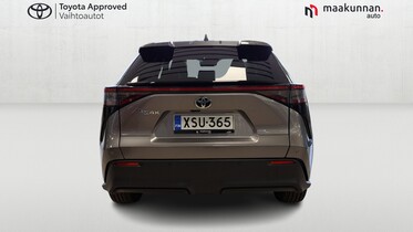 Toyota bZ4X vaihtoauto