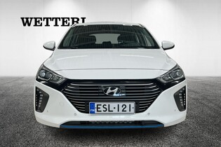 Hyundai IONIQ plug-in vaihtoauto
