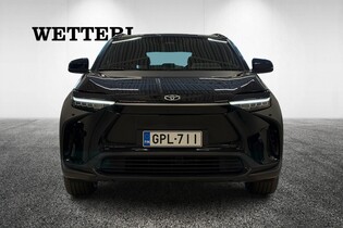 Toyota bZ4X vaihtoauto