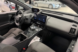 Toyota bZ4X vaihtoauto