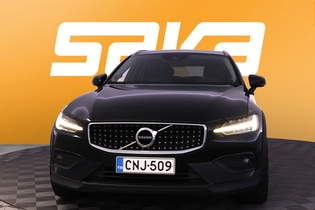 Volvo V60 Cross Country vaihtoauto