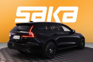 Volvo V60 Cross Country vaihtoauto
