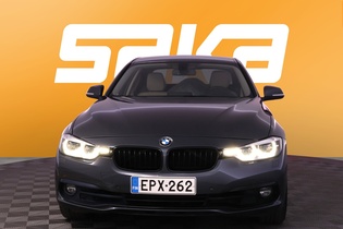BMW 320 vaihtoauto