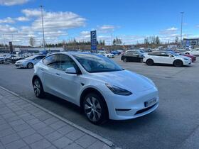 Tesla Model Y vaihtoauto