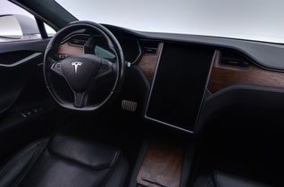Tesla Model S vaihtoauto