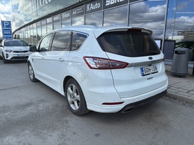 Ford S-MAX vaihtoauto