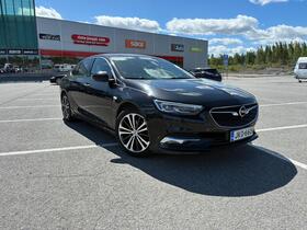Opel Insignia vaihtoauto