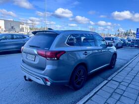 Mitsubishi Outlander PHEV vaihtoauto