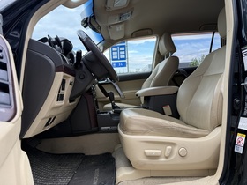 Toyota Land Cruiser vaihtoauto