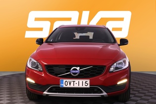 Volvo V60 Cross Country vaihtoauto