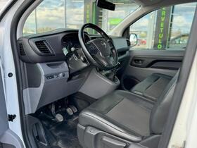 Opel Vivaro vaihtoauto