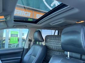 Toyota Land Cruiser vaihtoauto