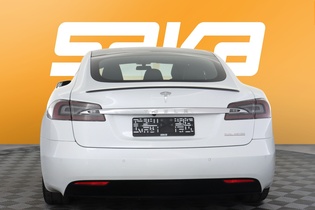 Tesla Model S vaihtoauto