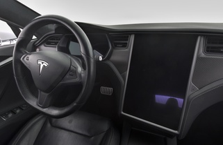 Tesla Model S vaihtoauto