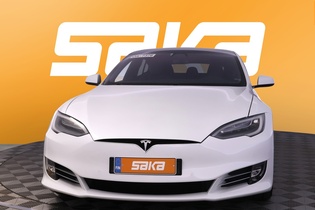 Tesla Model S vaihtoauto