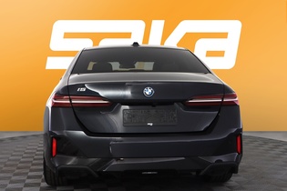 BMW i5 vaihtoauto