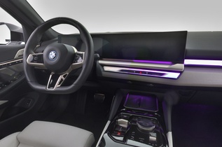 BMW i5 vaihtoauto