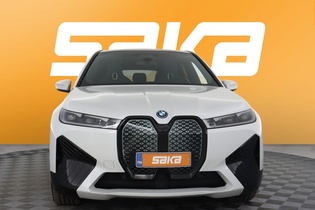 BMW iX vaihtoauto