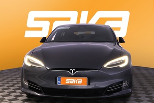 Tesla Model S vaihtoauto