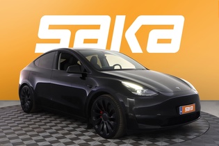 Tesla Model Y vaihtoauto