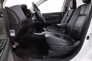 Mitsubishi Outlander vaihtoauto