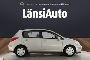 Nissan Tiida vaihtoauto
