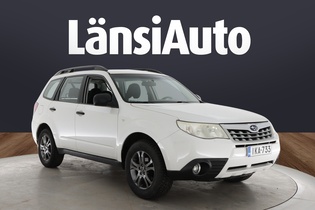 Subaru Forester vaihtoauto