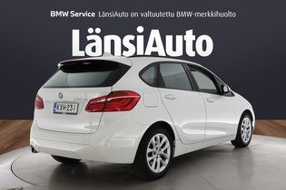 BMW 225 vaihtoauto