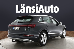 Audi e-tron vaihtoauto