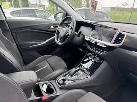 Opel Grandland vaihtoauto